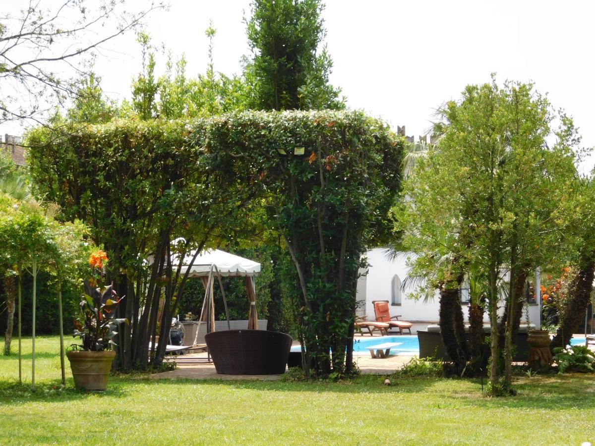 Appartamento Con Piscina Immersa Nel Verde Cascina Exteriér fotografie